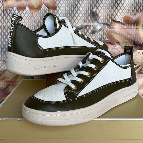 MICHAEL KORS
SHEA LACE UP
FAUX LEATHER
49F3SHFSIL
OLIVE
NEW - Picture 9 of 16